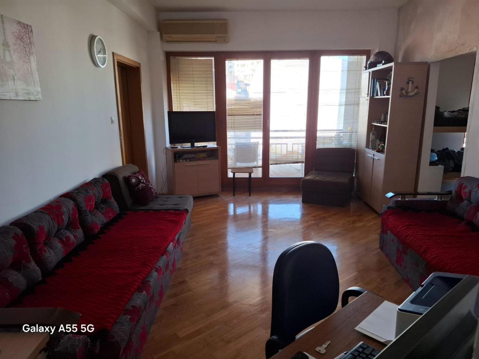 Alpi Hostel Skopje Bagian luar foto